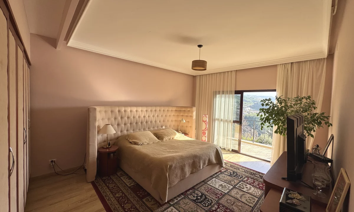 Shtepi me qera Apartament ne Tirane, 2+1, Mobilimi E mobiluar, Pagesa 600  Euro.