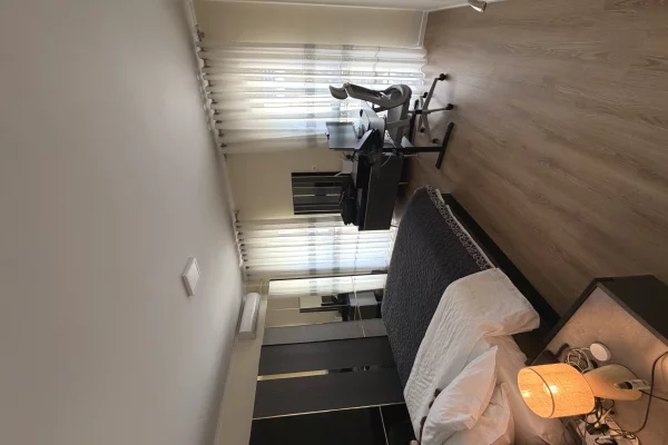 Shtepi me qera Apartament ne Tirane, 2+1, Mobilimi E mobiluar, Pagesa 70,000  Leke.