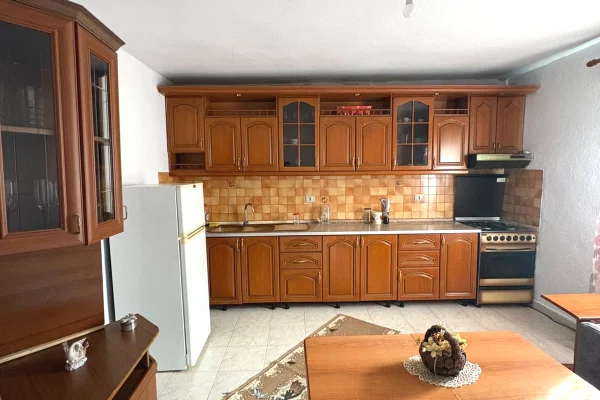 Private house for rent in Tirana 1+1, Furnished