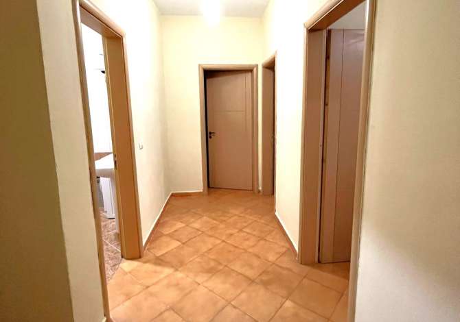 Shtepi me qera Apartament ne Tirane, 3+1, Mobilimi E mobiluar, Pagesa 37,000  Leke.