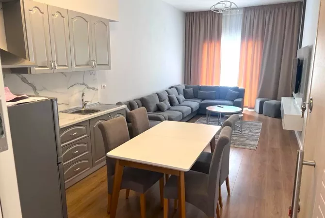 Shtepi me qera Apartament ne Tirane, 2+1, Mobilimi E mobiluar, Pagesa 450  Euro.