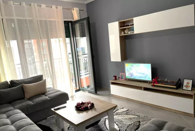 ✅ Apartament 1+1 me Qera te Kompleksi Green City 