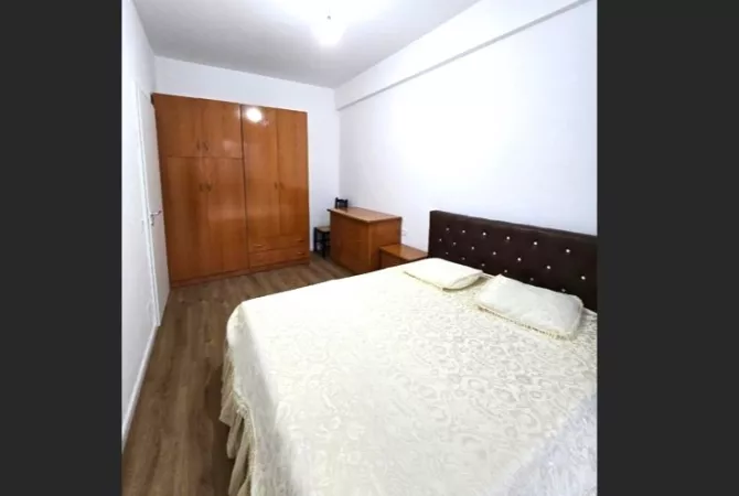 Shtepi me qera Apartament ne Tirane, 1+1, Mobilimi E mobiluar, Pagesa 36,000  Leke.