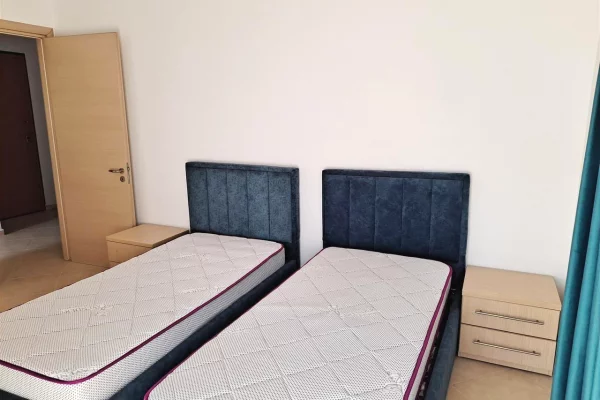 Shtepi me qera Apartament ne Tirane, 2+1, Mobilimi E mobiluar, Pagesa 85,000  Leke.