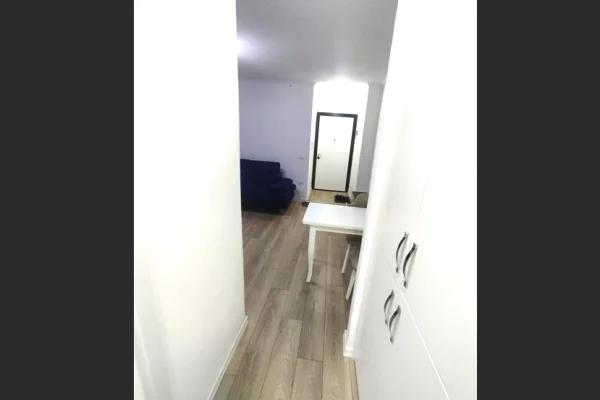Shtepi me qera Apartament ne Tirane, 1+1, Mobilimi E mobiluar, Pagesa 45,000  Leke.