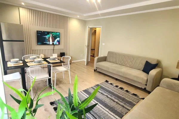 ⭐Super Apartament 1+1 me Qera ne Qender prane Bankes se Shqiperise (per banim ose AirBnB)