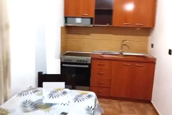 House for Rent 1+1 in Tirana - 35,000 Leke