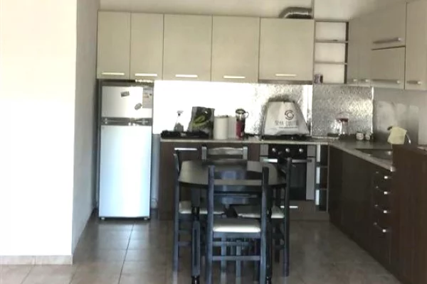 Shtepi me qera Apartament ne Tirane, 1+1, Mobilimi E mobiluar, Pagesa 35,000  Leke.