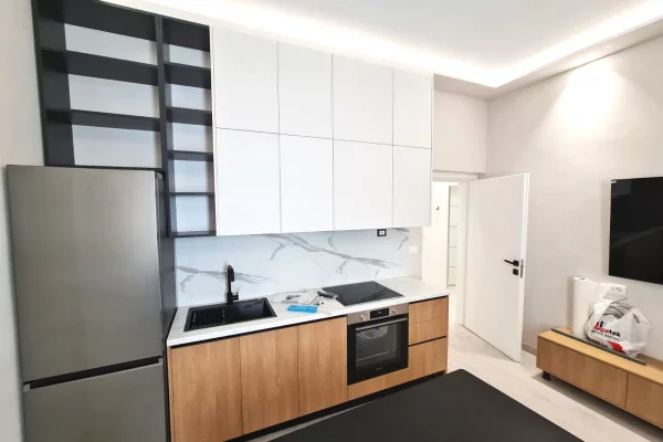 Shtepi me qera Apartament ne Tirane, 1+1, Mobilimi E mobiluar, Pagesa 750  Euro.