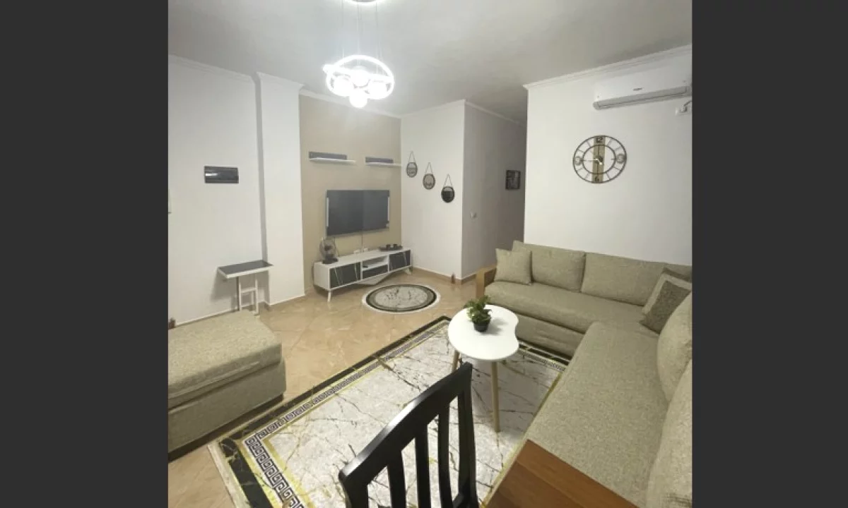 Shtepi me qera Apartament ne Tirane, 2+1, Mobilimi E mobiluar, Pagesa 60,000  Leke.