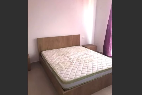 Shtepi me qera Apartament ne Tirane, 1+1, Mobilimi E mobiluar, Pagesa 40,000  Leke.