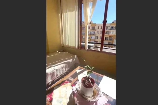 Shtepi me qera Apartament ne Tirane, 2+1, Mobilimi E mobiluar, Pagesa 35,000  Leke.