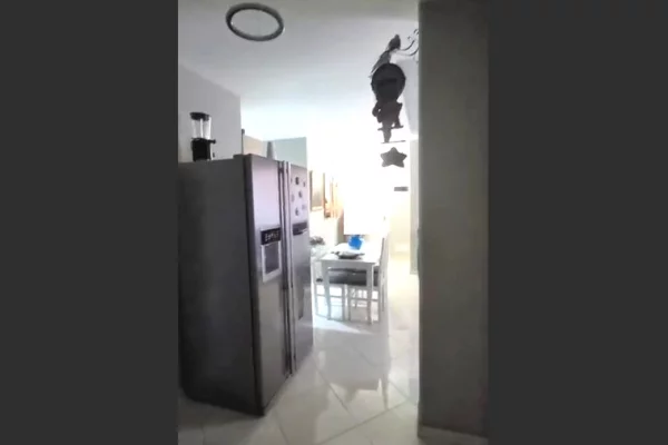 Shtepi me qera Apartament ne Tirane, 3+1, Mobilimi E mobiluar, Pagesa 500  Euro.