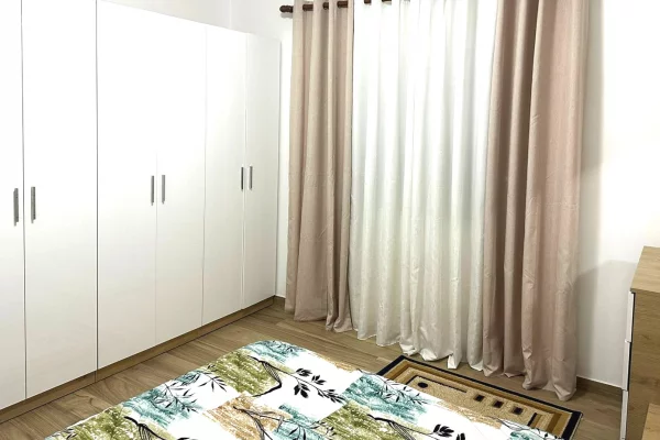 Appartamento in affitto a Tirana 2+1, Arredato