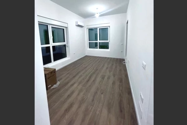 Shtepi me qera Apartament ne Tirane, 1+1, Mobilimi E mobiluar, Pagesa 35,000  Leke.