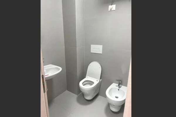 Appartamento in affitto a Tirana 1+1, Arredato