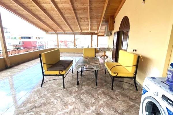 Shtepi me qera Apartament ne Tirane, 1+1, Mobilimi E mobiluar, Pagesa 35,000  Leke.