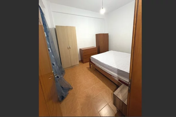 Appartamento in affitto a Tirana 1+1, Arredato