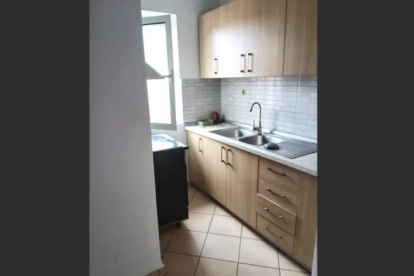 ✅ Apartament 1+1 me Qera prane ish Tregut Elektrik ✅