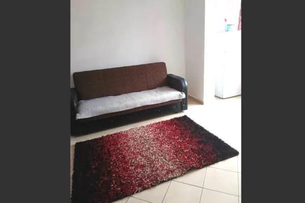 Shtepi me qera Apartament ne Tirane, 1+1, Mobilimi E mobiluar, Pagesa 37,000  Leke.
