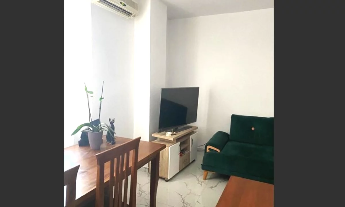 Shtepi me qera Apartament ne Tirane, 1+1, Mobilimi E mobiluar, Pagesa 45,000  Leke.