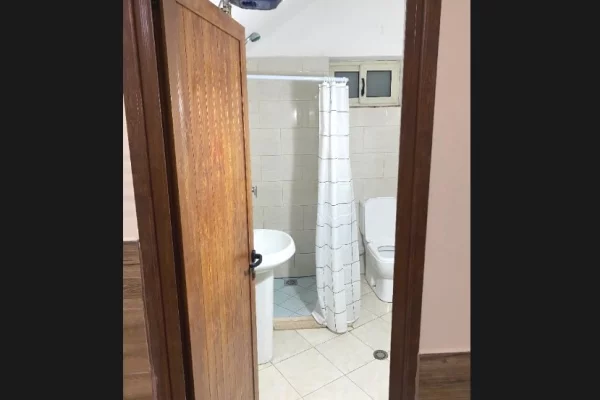 Appartamento in affitto a Tirana 1+1, Arredato