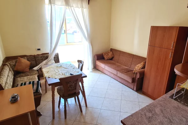 Shtepi me qera Apartament ne Tirane, 2+1, Mobilimi E mobiluar, Pagesa 45,000  Leke.