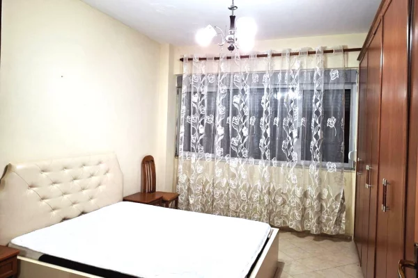 Shtepi me qera Apartament ne Tirane, 1+1, Mobilimi E mobiluar, Pagesa 45,000  Leke.