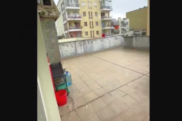 Shtepi me qera Apartament ne Tirane, 1+1, Mobilimi E mobiluar, Pagesa 35,000  Leke.