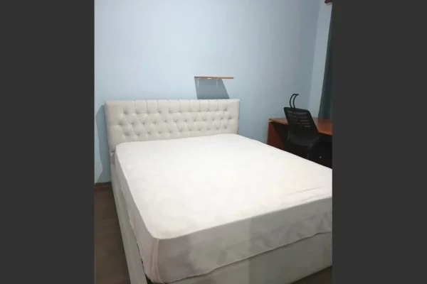 Shtepi me qera Apartament ne Tirane, 2+1, Mobilimi E mobiluar, Pagesa 40,000  Leke.