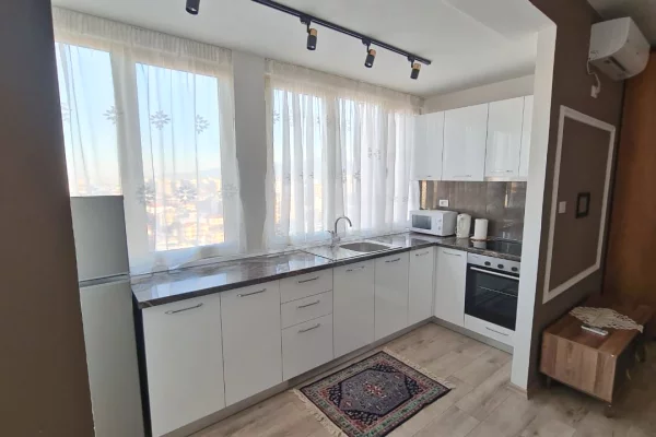 Shtepi me qera Apartament ne Tirane, Garsoniere, Mobilimi E mobiluar, Pagesa 46,000  Leke.