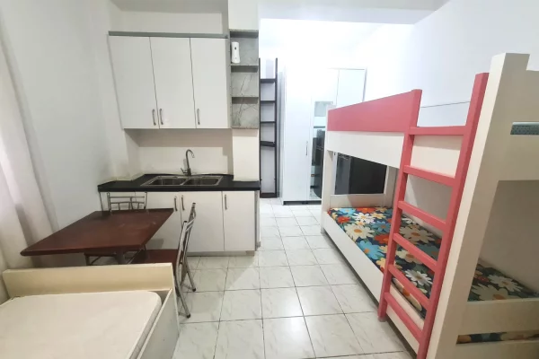 Shtepi me qera Garsoniere ne Tirane - 20,000 Leke