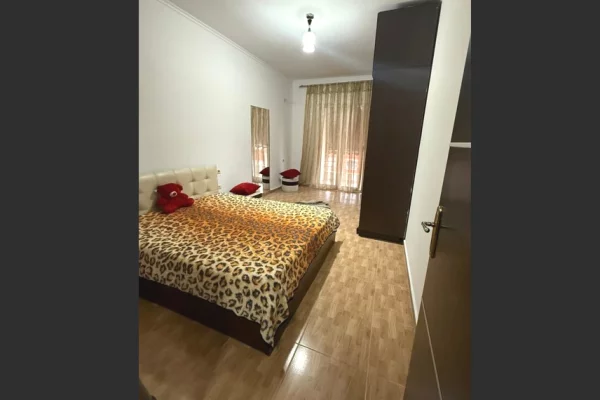 Shtepi me qera Apartament ne Tirane, 1+1, Mobilimi E mobiluar, Pagesa 35,000  Leke.