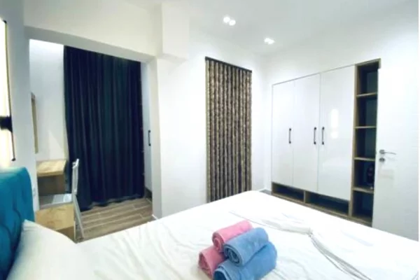 Shtepi me qera Apartament ne Tirane, 1+1, Mobilimi E mobiluar, Pagesa 60,000  Leke.