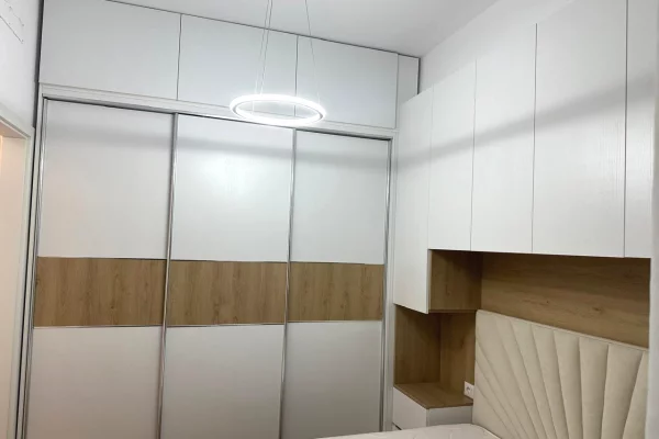 Shtepi me qera Apartament ne Tirane, 1+1, Mobilimi E mobiluar, Pagesa 42,000  Leke.