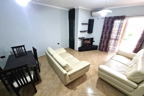 Shtepi me qera Apartament ne Tirane, 1+1, Mobilimi E mobiluar, Pagesa 40,000  Leke.
