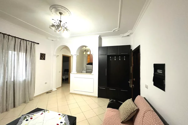 ⭐ Okazion!! Apartament 1+1 me Qera ne Fresk te restorant Fresku (kati 3 ashensor, i mobiluar )