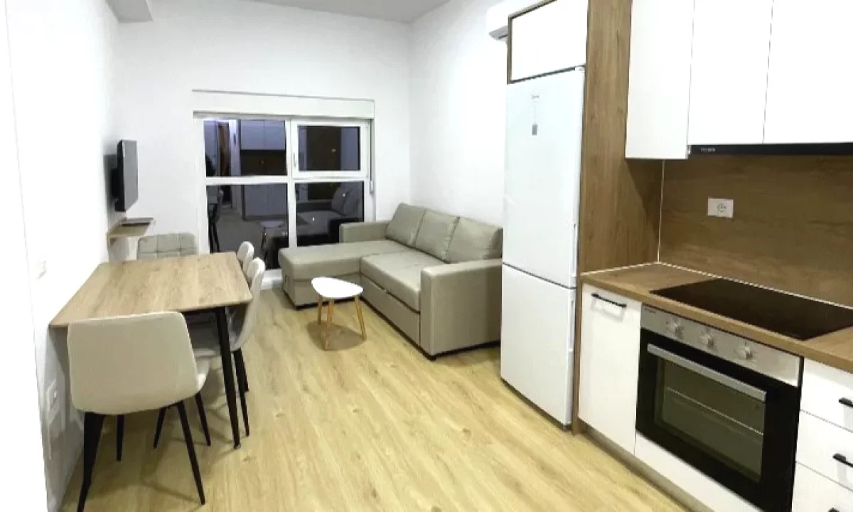 Shtepi me qera Apartament ne Tirane, 1+1, Mobilimi E mobiluar, Pagesa 38,000  Leke.