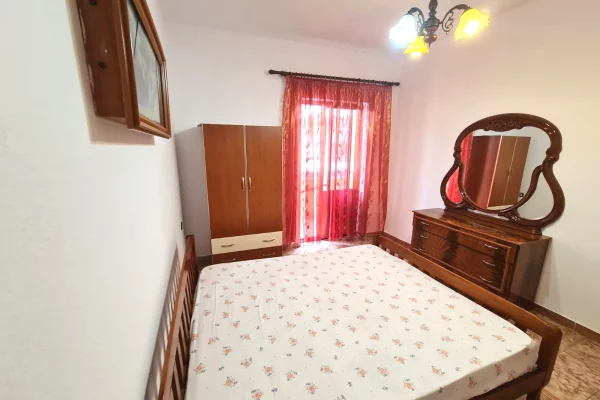Shtepi me qera Apartament ne Tirane, 1+1, Mobilimi E mobiluar, Pagesa 38,000  Leke.