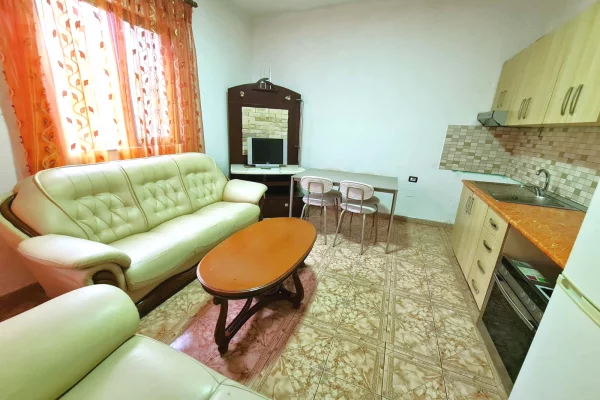 ✅ Apartament 1+1 me Qera te rruga Jordan Misja prane mobileri Mondial