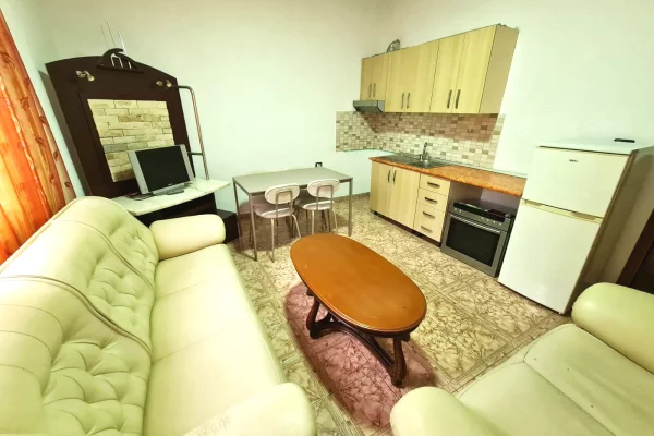 Shtepi me qera Apartament ne Tirane, 1+1, Mobilimi E mobiluar, Pagesa 35,000  Leke.