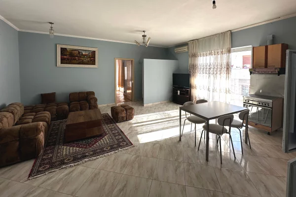 Shtepi me qera Apartament ne Tirane, 1+1, Mobilimi E mobiluar, Pagesa 33,000  Leke.
