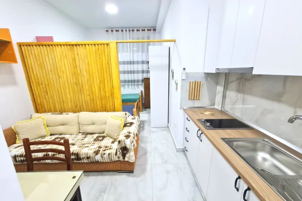 Shtepi me qera Garsoniere ne Tirane - 35,000 Leke