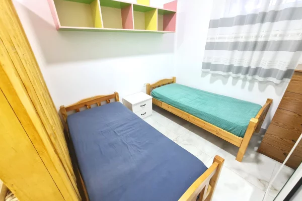 Shtepi me qera Apartament ne Tirane, Garsoniere, Mobilimi E mobiluar, Pagesa 35,000  Leke.