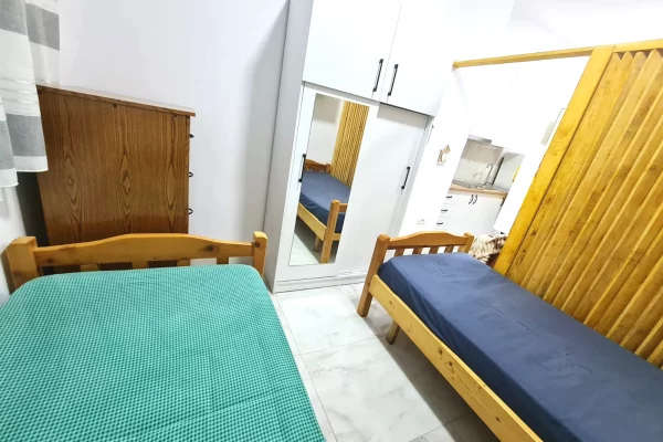 Shtepi me qera Apartament ne Tirane, Garsoniere, Mobilimi E mobiluar, Pagesa 35,000  Leke.