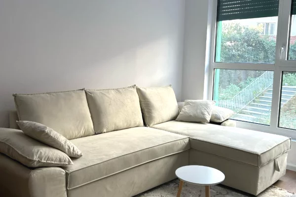 Shtepi me qera Apartament ne Tirane, 1+1, Mobilimi E mobiluar, Pagesa 38,000  Leke.