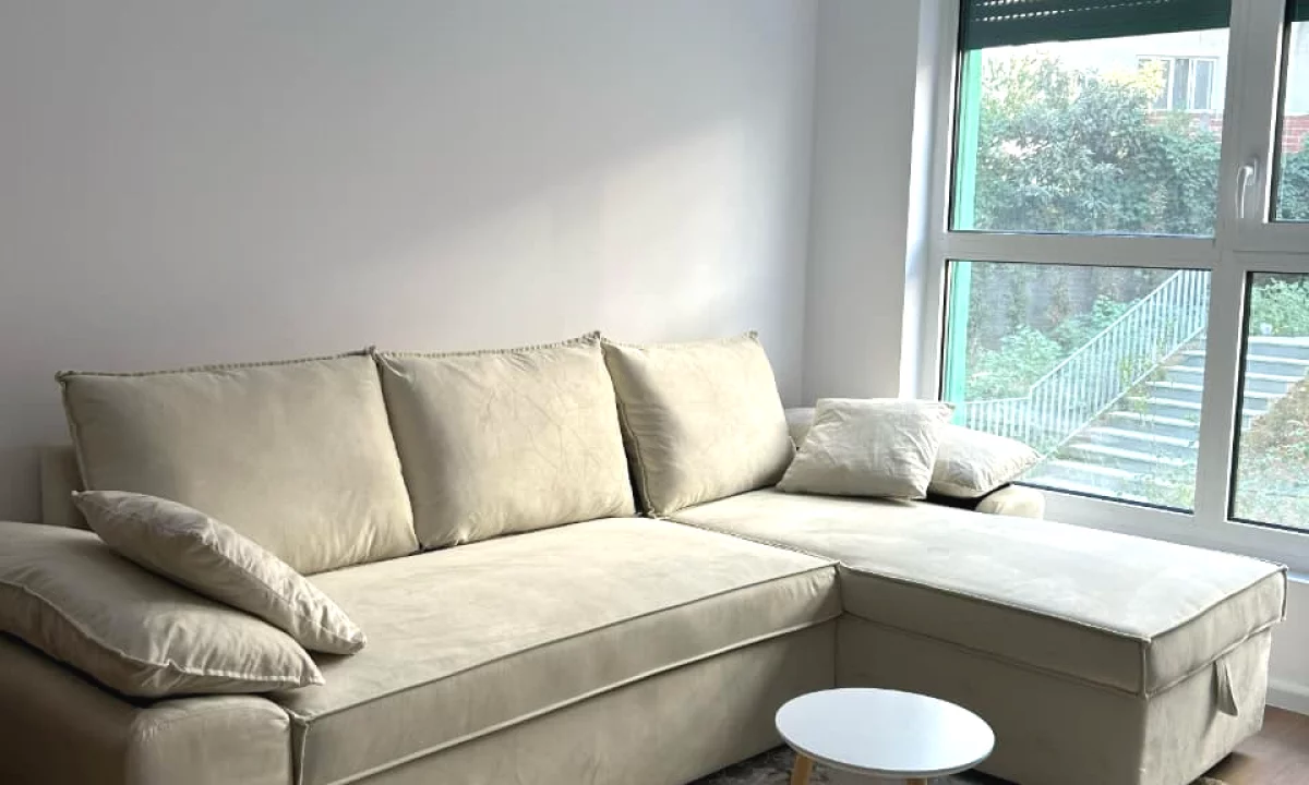 Shtepi me qera Apartament ne Tirane, 1+1, Mobilimi E mobiluar, Pagesa 38,000  Leke.