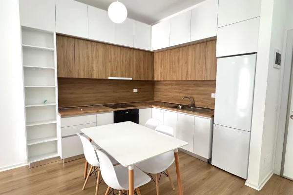 Shtepi me qera Apartament ne Tirane, 1+1, Mobilimi E mobiluar, Pagesa 39,000  Leke.