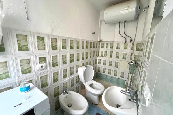 Shtepi me qera Apartament ne Tirane, 1+1, Mobilimi E mobiluar, Pagesa 37,000  Leke.