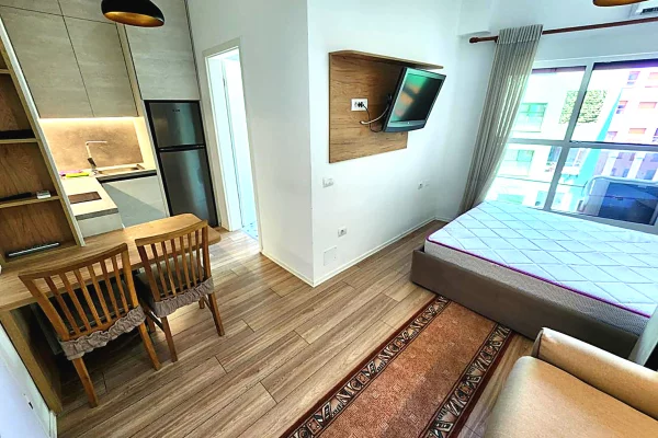 Shtepi me qera Garsoniere ne Tirane - 35,000 Leke